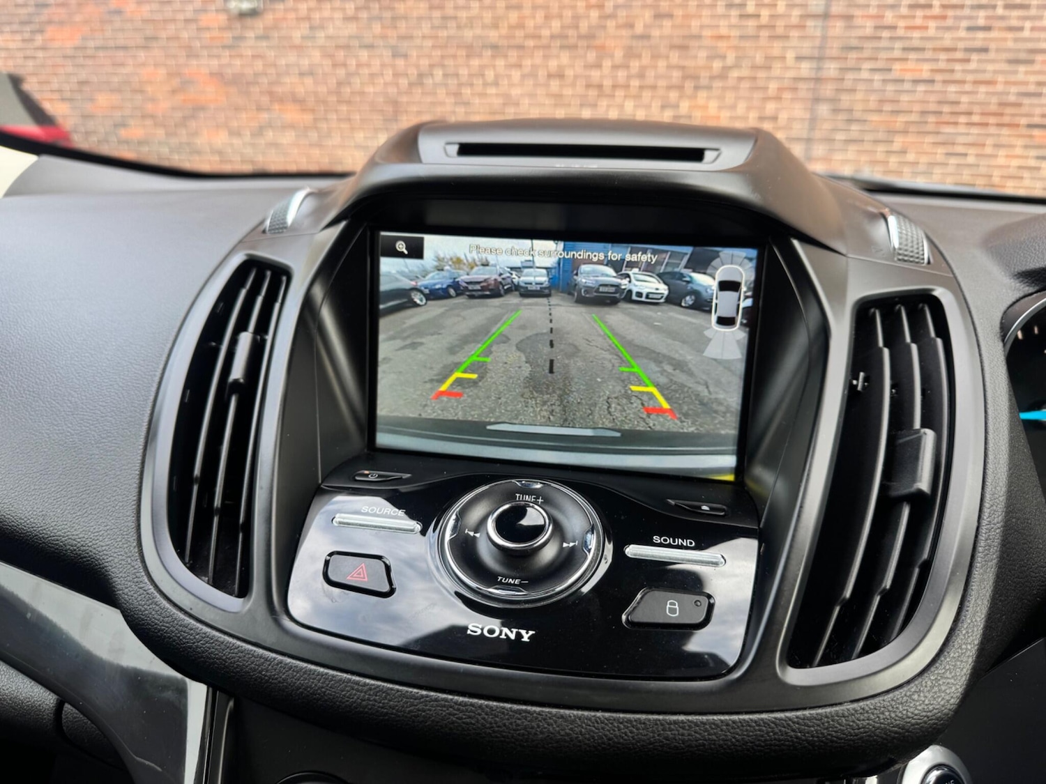 Used Ford Kuga 2016 for sale - 76432082: Photo 41