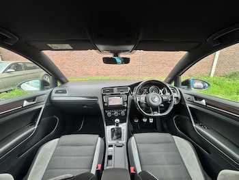 Used Volkswagen Golf 2016 for sale - 78783846: Photo