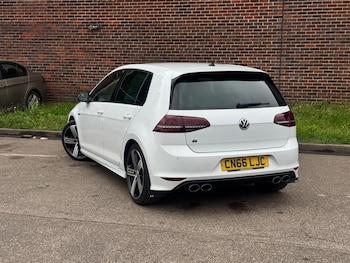 Used Volkswagen Golf 2016 for sale - 78783846: Photo