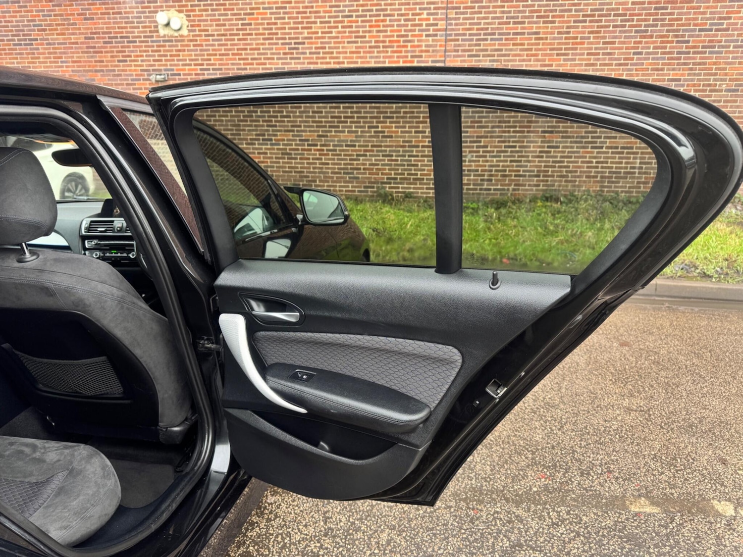 Used BMW 1 Series 2016 for sale - 77215811: Photo 35