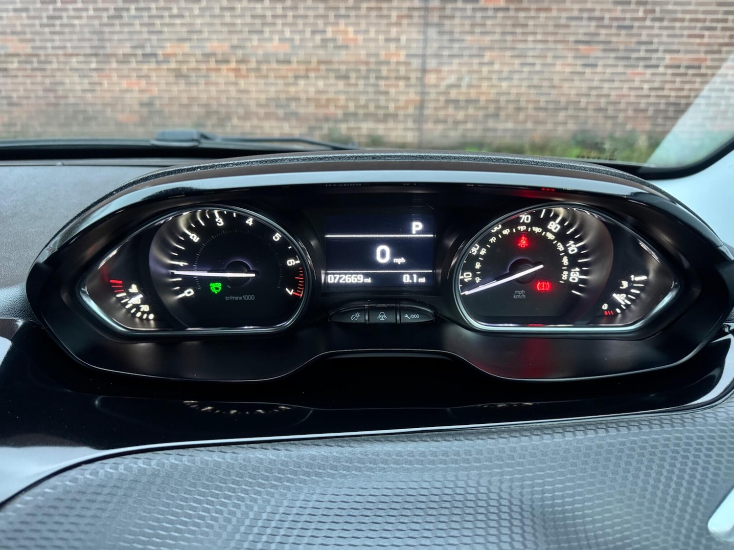 Used Peugeot 2008 2018 for sale - 77479139: Photo 10