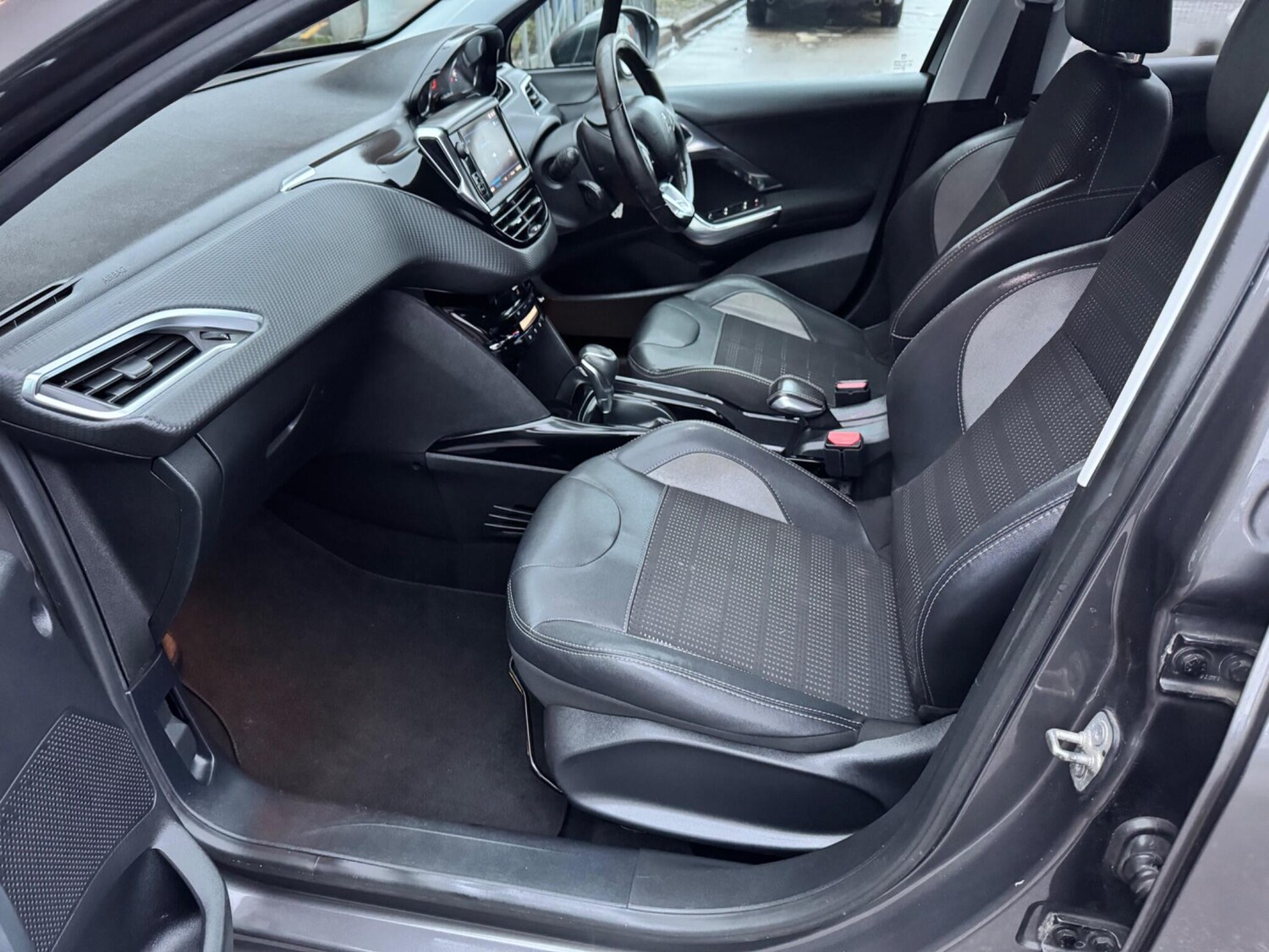 Used Peugeot 2008 2018 for sale - 77479139: Photo 45