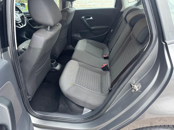 Used Volkswagen Polo 2015 for sale - 76282869: Photo 23