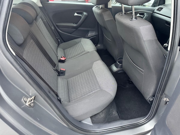 Used Volkswagen Polo 2015 for sale - 76282869: Photo 24
