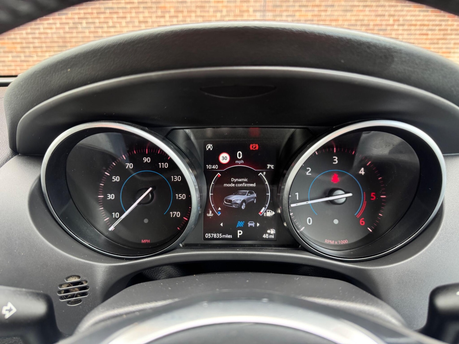 Used Jaguar F-Pace 2017 for sale - 77908658: Photo 10