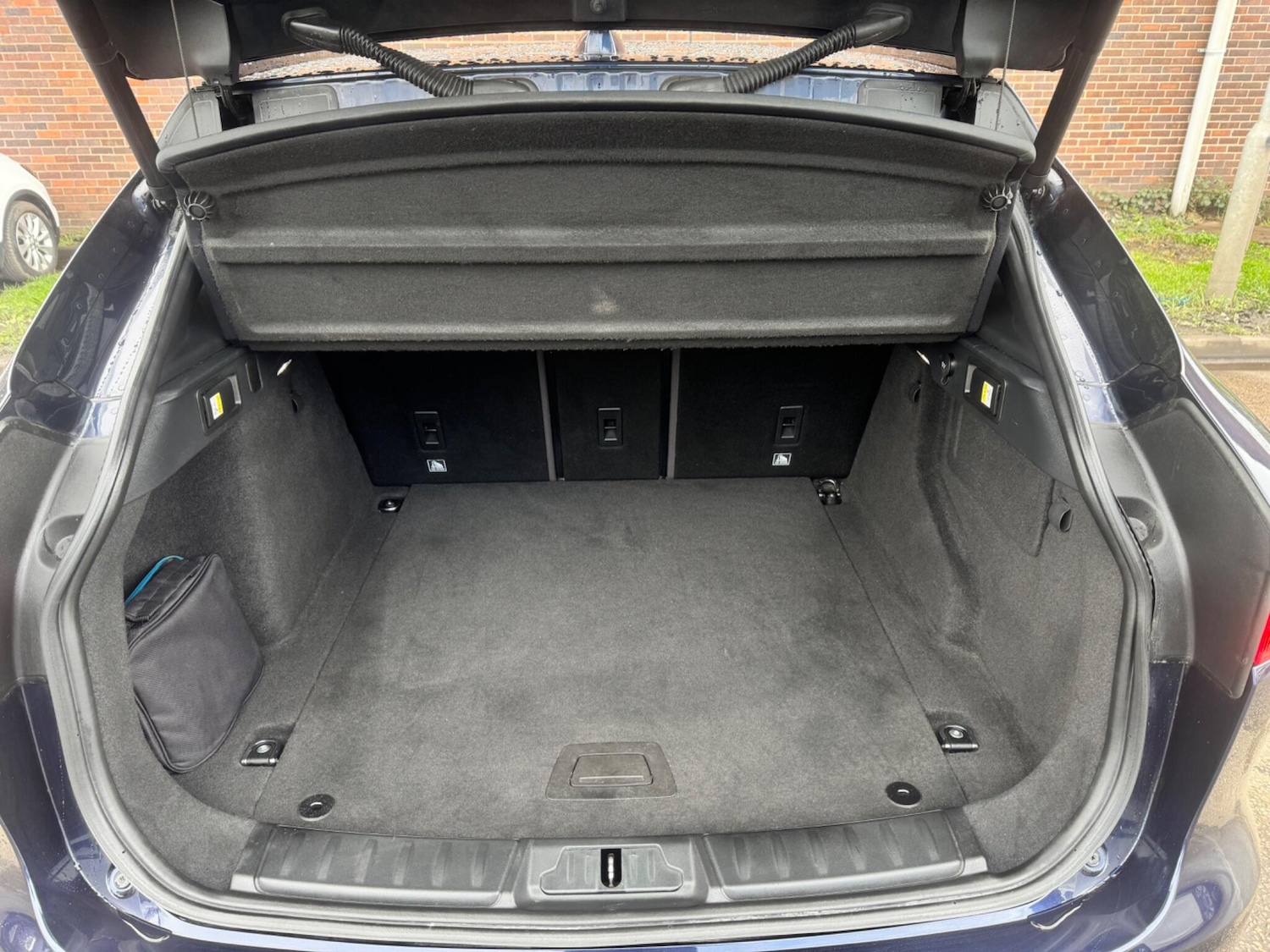 Used Jaguar F-Pace 2017 for sale - 77908658: Photo 21