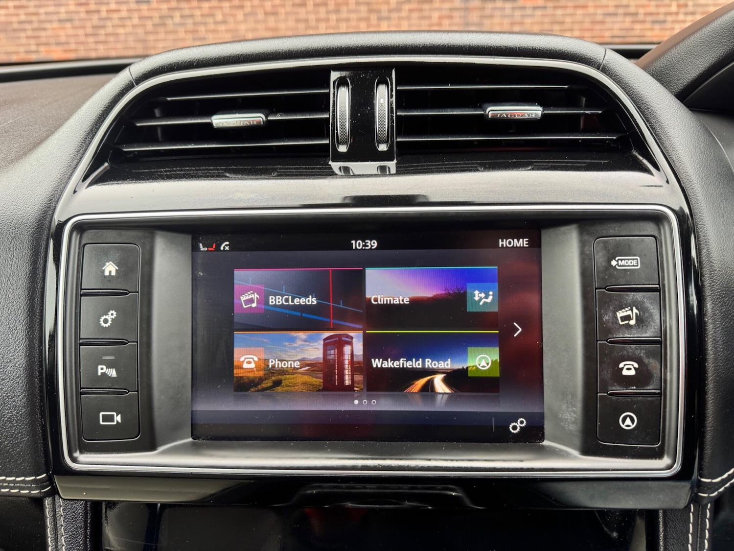 Used Jaguar F-Pace 2017 for sale - 77908658: Photo 48