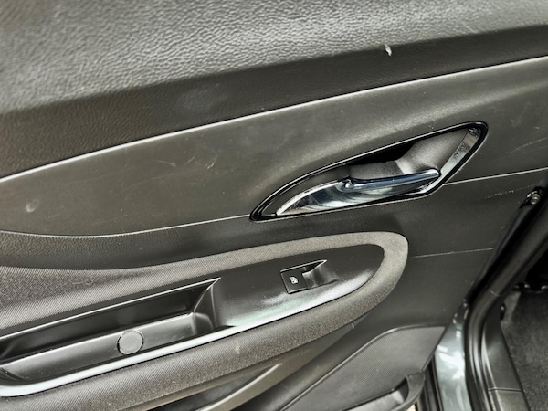 Used Vauxhall Mokka X 2017 for sale - 76259646: Photo 31