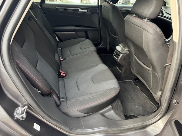 Used Ford Mondeo 2017 for sale - 75563407: Photo 27