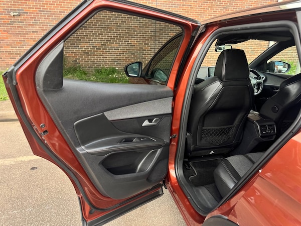 Used Peugeot 3008 2017 for sale - 74989564: Photo 39