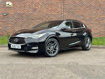 Used Infiniti Q30 2016 for sale - 75506952: Photo