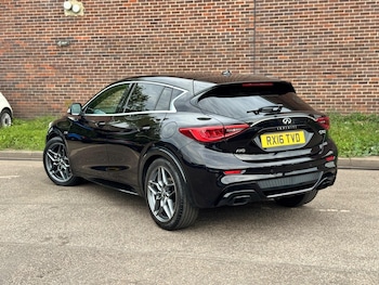 Used Infiniti Q30 2016 for sale - 75506952: Photo