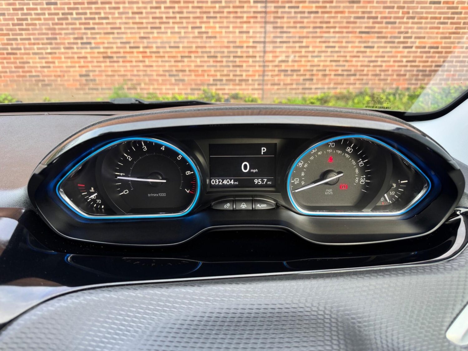 Used Peugeot 2008 2019 for sale - 78100592: Photo 11