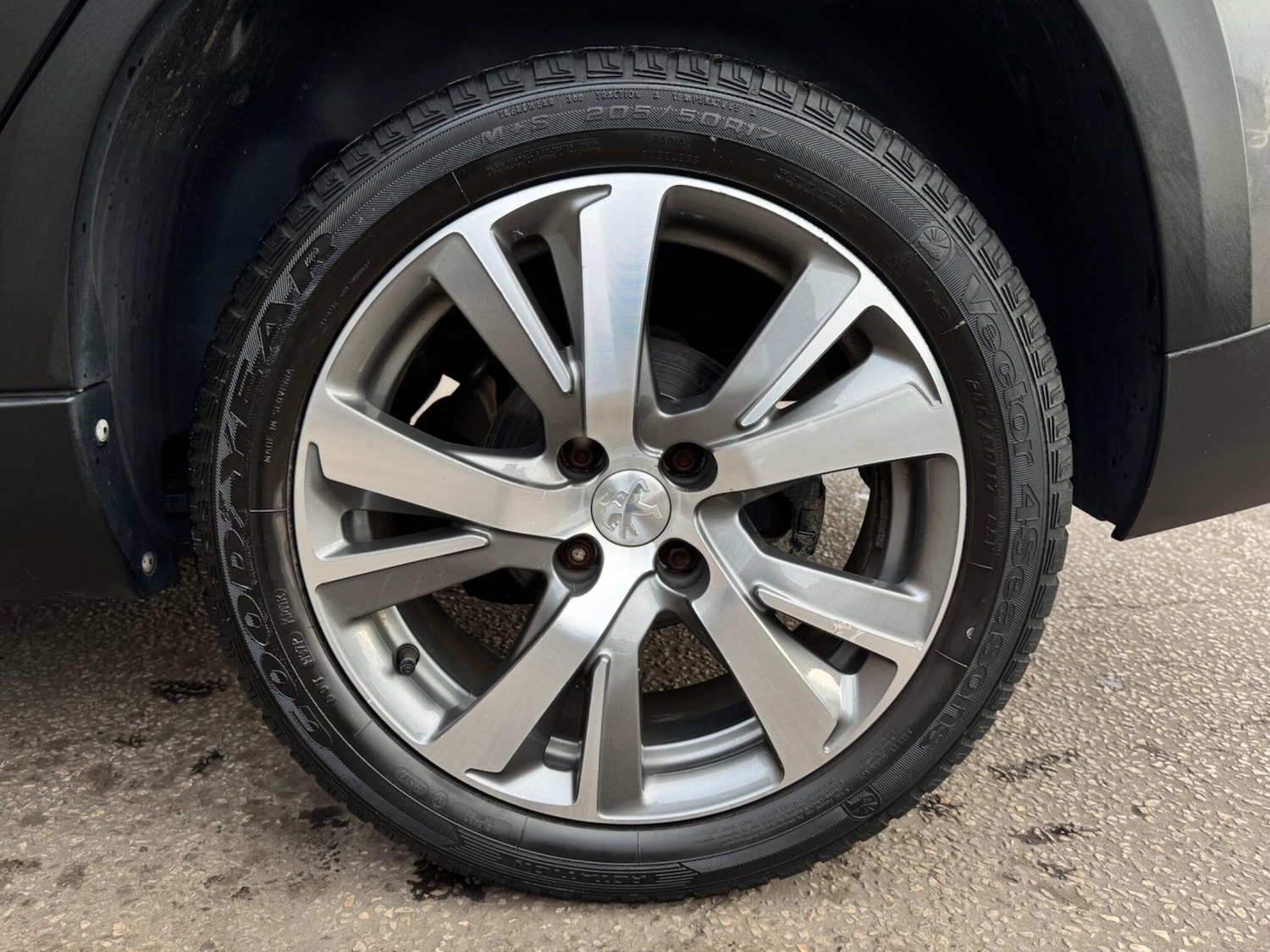 Used Peugeot 2008 2019 for sale - 78100592: Photo 44