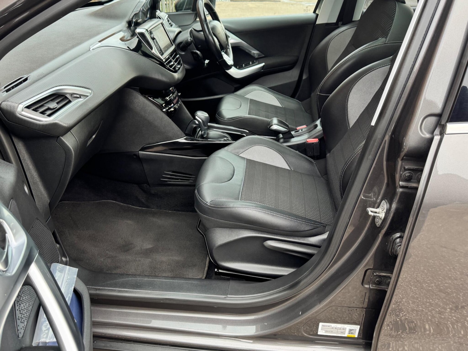 Used Peugeot 2008 2019 for sale - 78100592: Photo 51