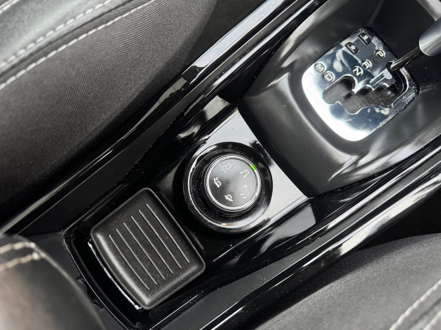 Used Peugeot 2008 2019 for sale - 78100592: Photo 55