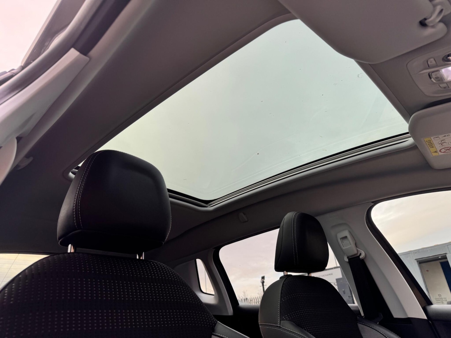 Used Peugeot 2008 2019 for sale - 78100592: Photo 7