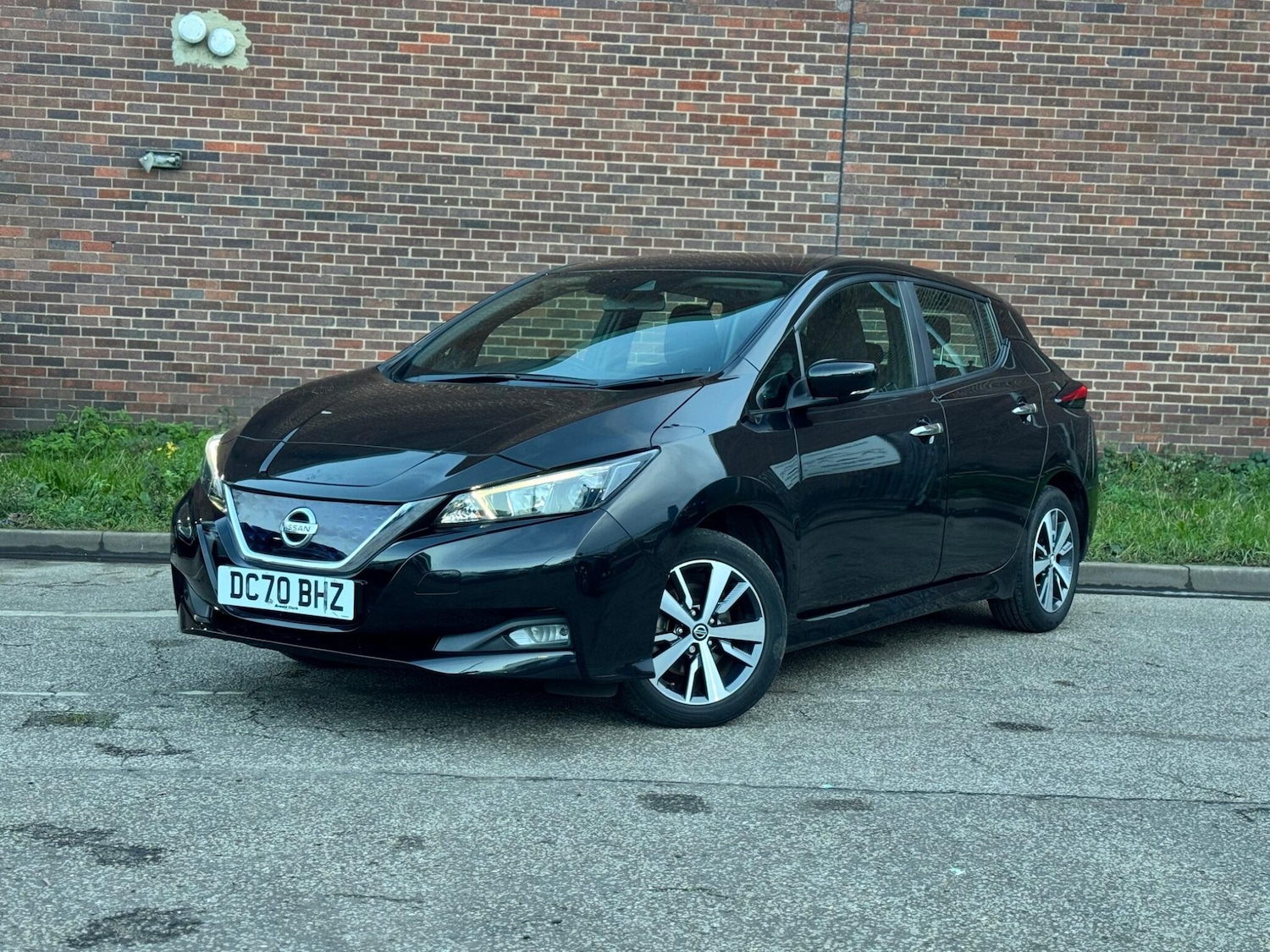 Used Nissan Leaf 2021 for sale - 76866016: Photo 2