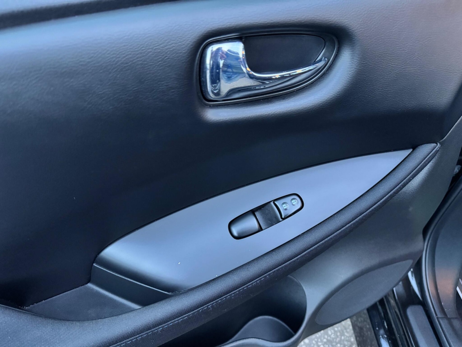 Used Nissan Leaf 2021 for sale - 76866016: Photo 24