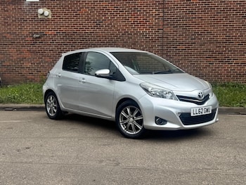 Toyota - Yaris