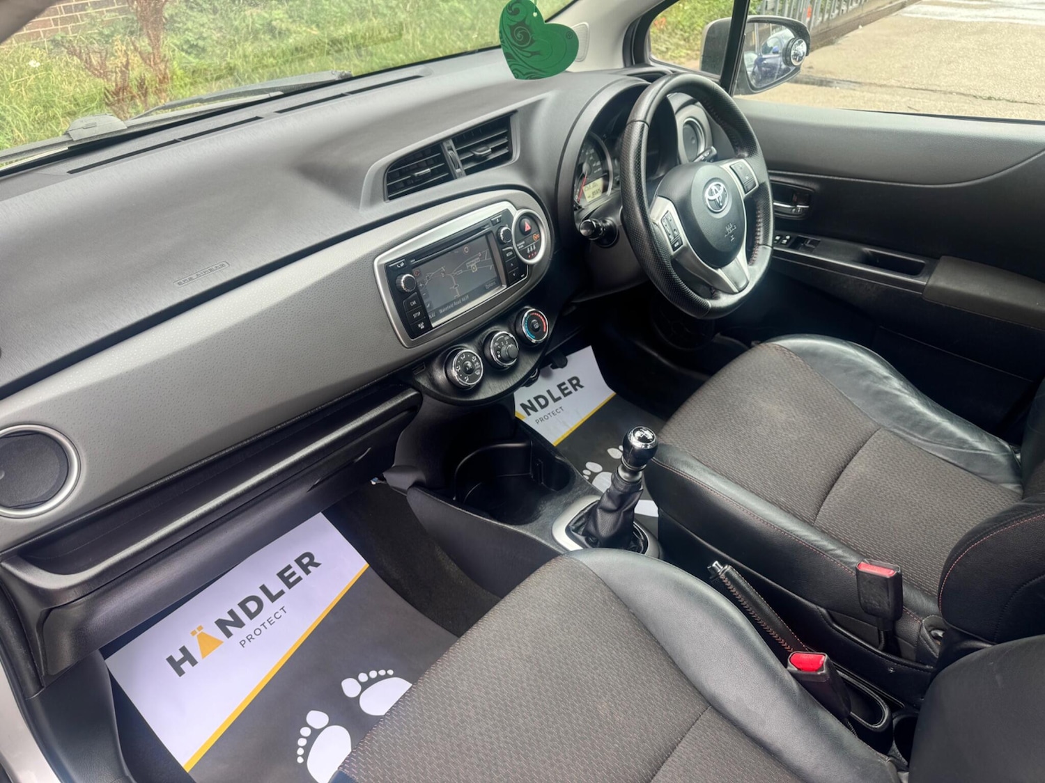 Vehicle 21