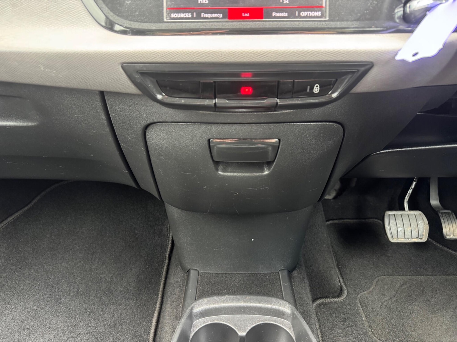 Used Citroen Grand C4 Picasso 2018 for sale - 78073241: Photo 25