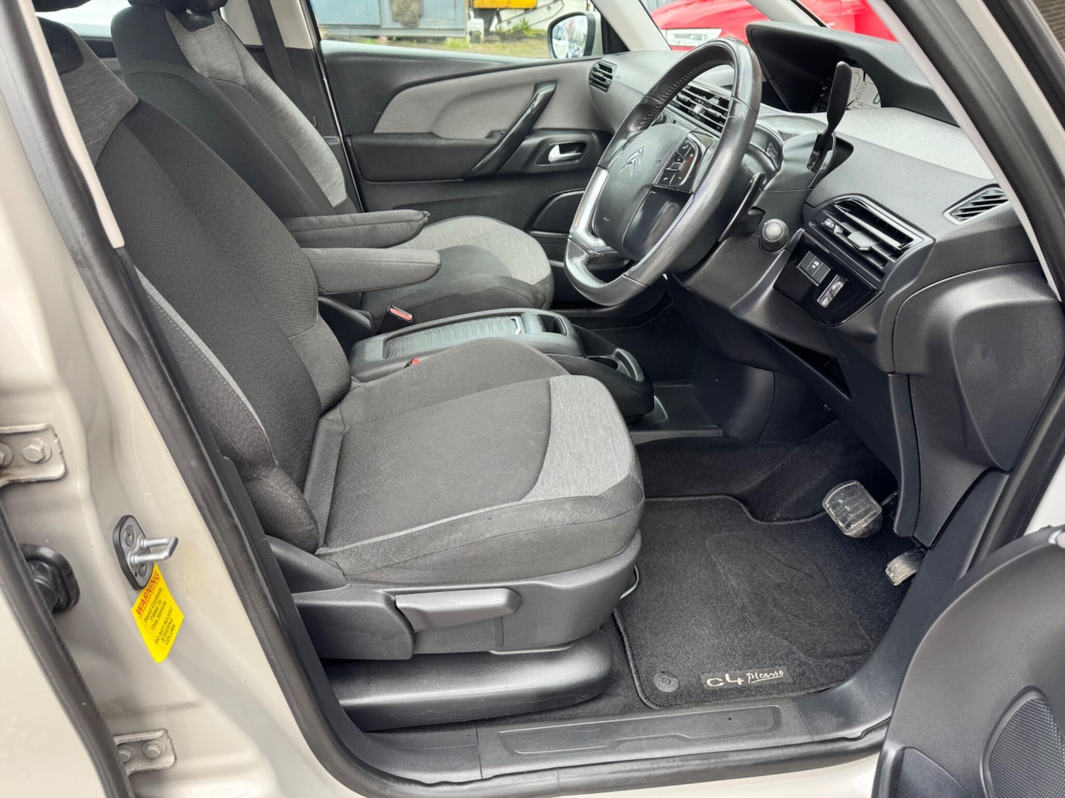 Used Citroen Grand C4 Picasso 2018 for sale - 78073241: Photo 28