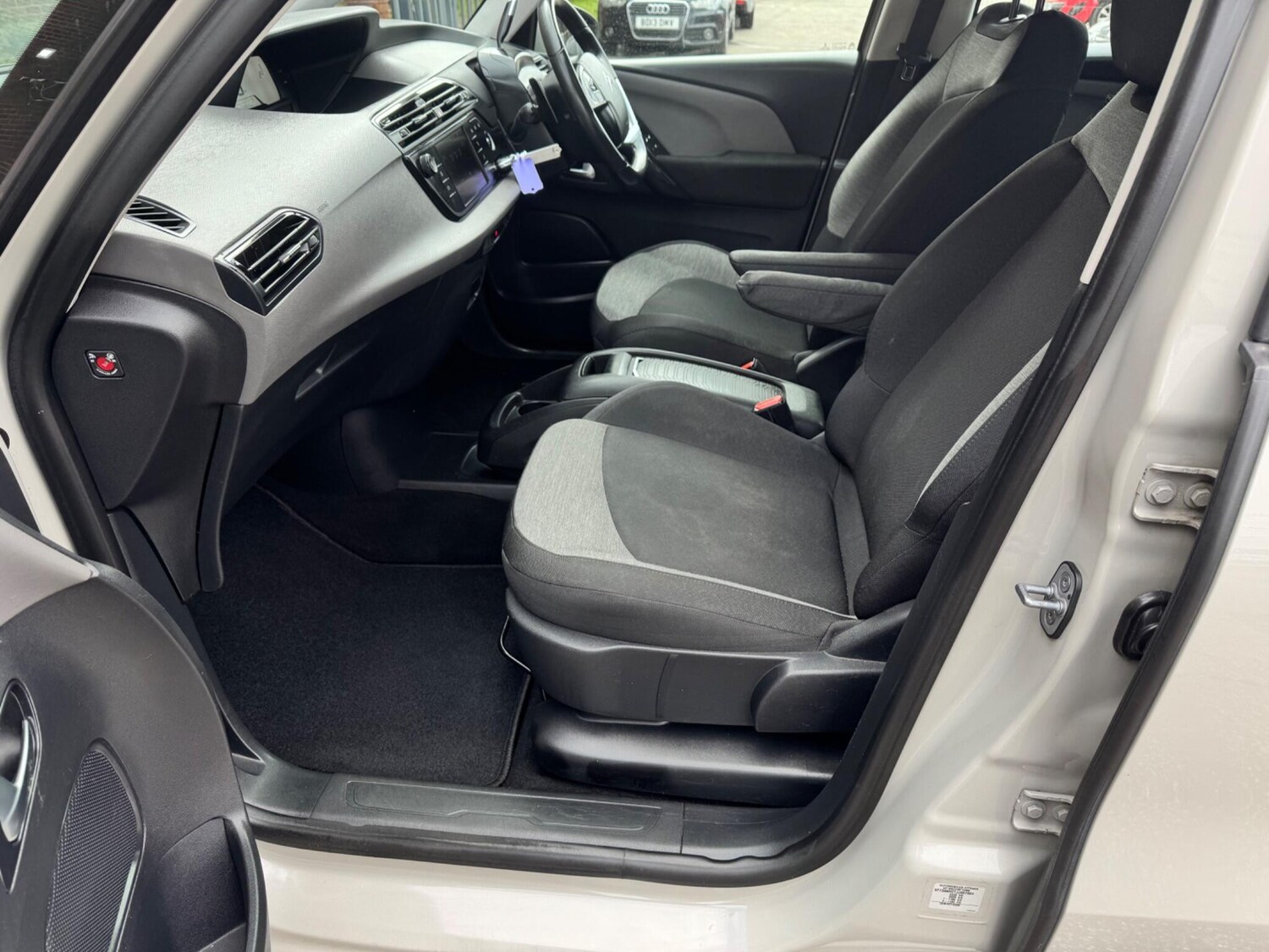 Used Citroen Grand C4 Picasso 2018 for sale - 78073241: Photo 52