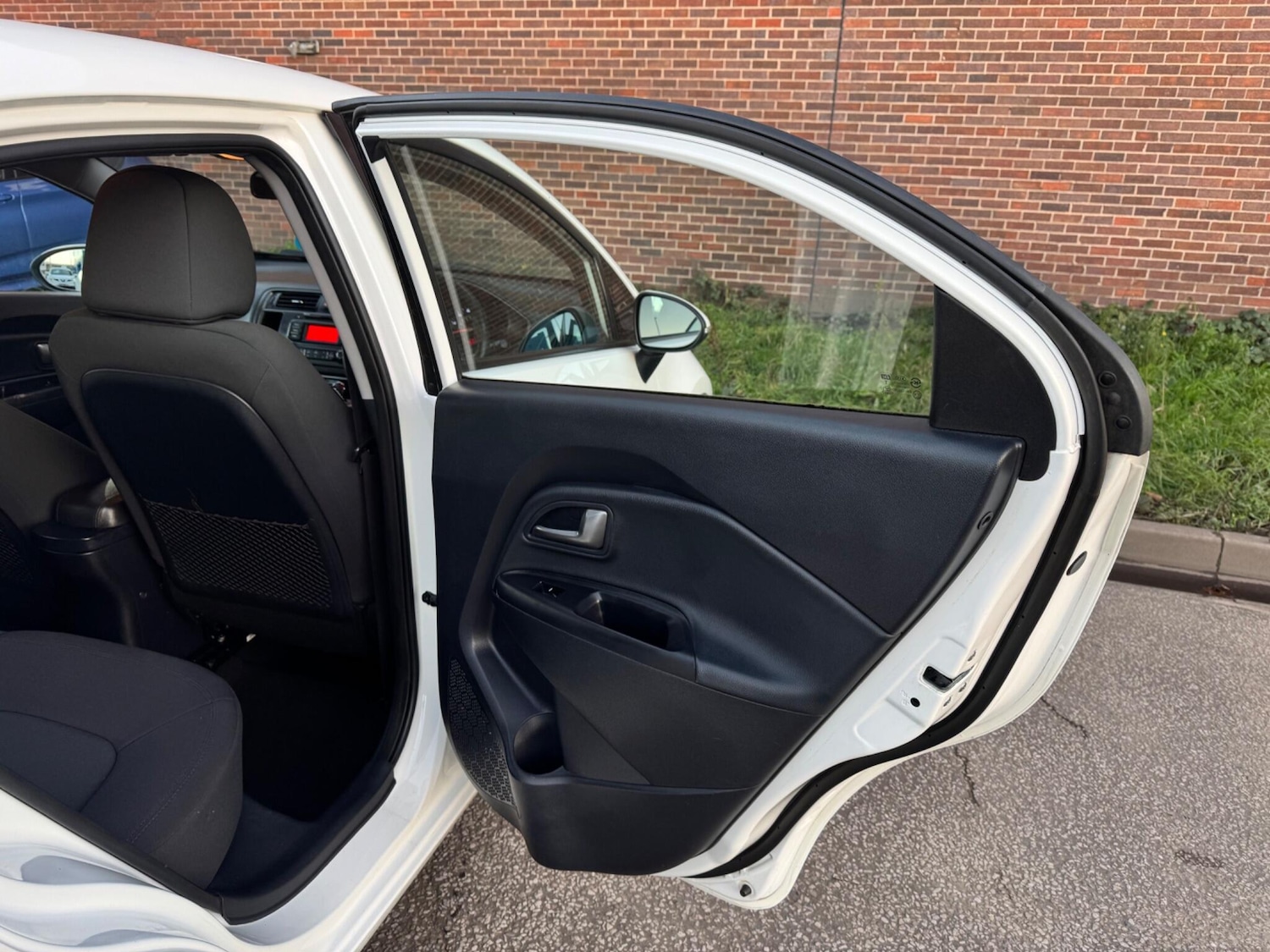 Used Kia Rio 2013 for sale - 76633474: Photo 26