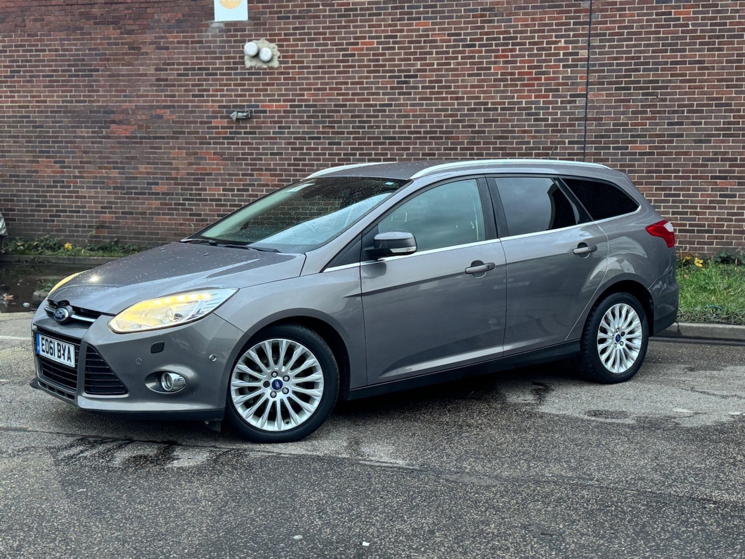 Used Ford Focus 2011 for sale - 76976605: Photo 11