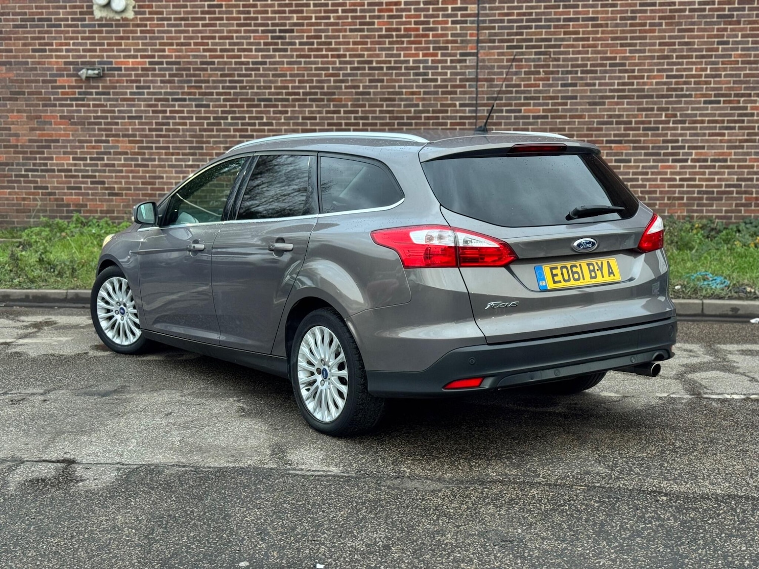 Used Ford Focus 2011 for sale - 76976605: Photo 4