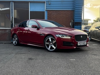 Used Jaguar XE 2017 for sale - 79011817: Photo