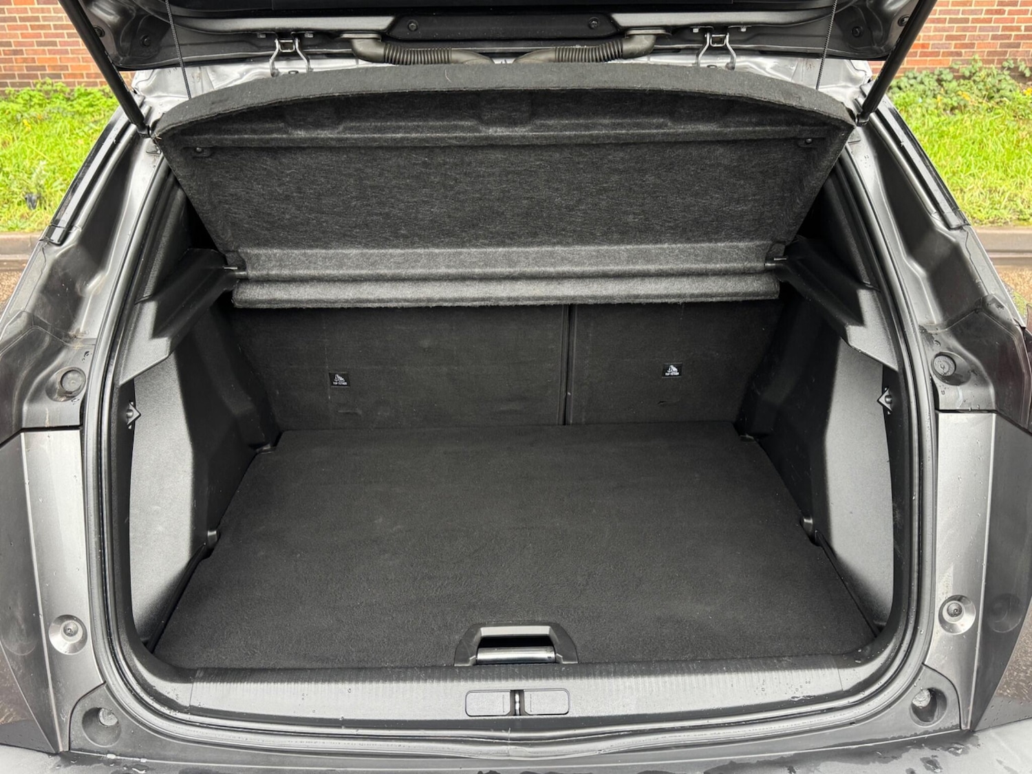 Used Peugeot 2008 2020 for sale - 76886610: Photo 20