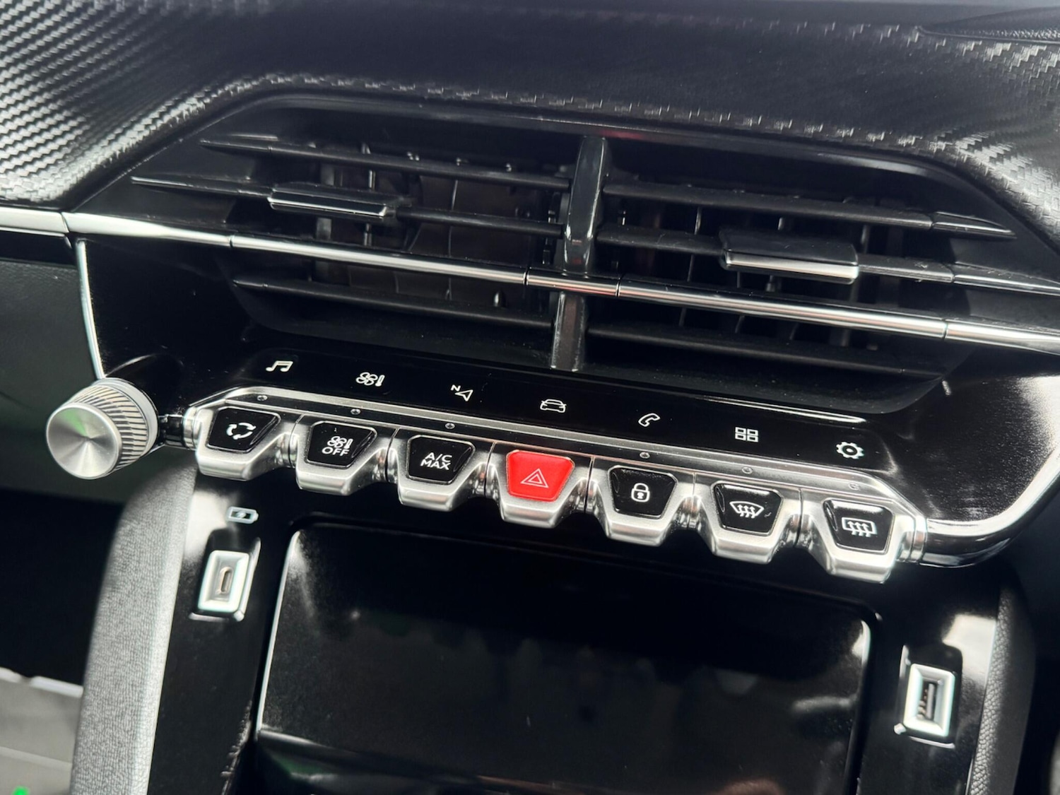 Used Peugeot 2008 2020 for sale - 76886610: Photo 52