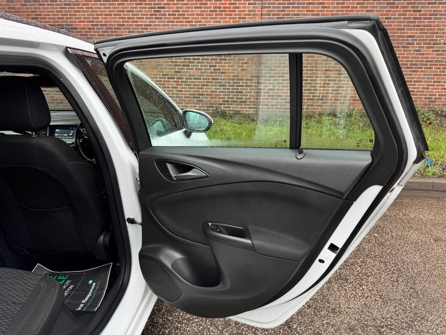 Used Vauxhall Astra 2017 for sale - 77237579: Photo 40