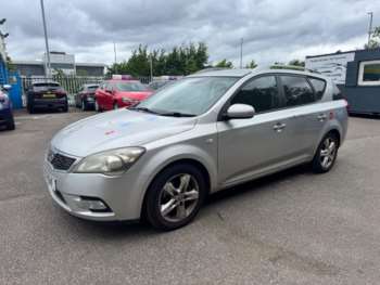 (11) - 1.6 CRDi EcoDynamics 2 Sports Wagon Euro 5 (s/s) 5dr