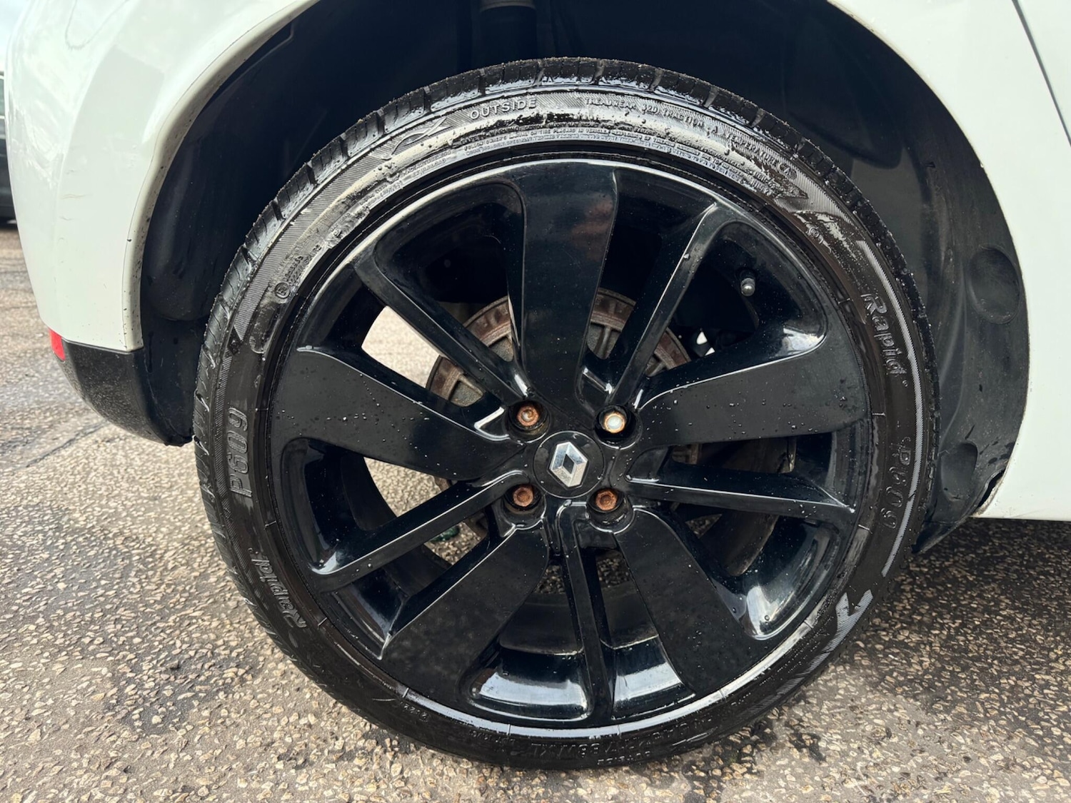 Used Renault Clio 2015 for sale - 76361128: Photo 35