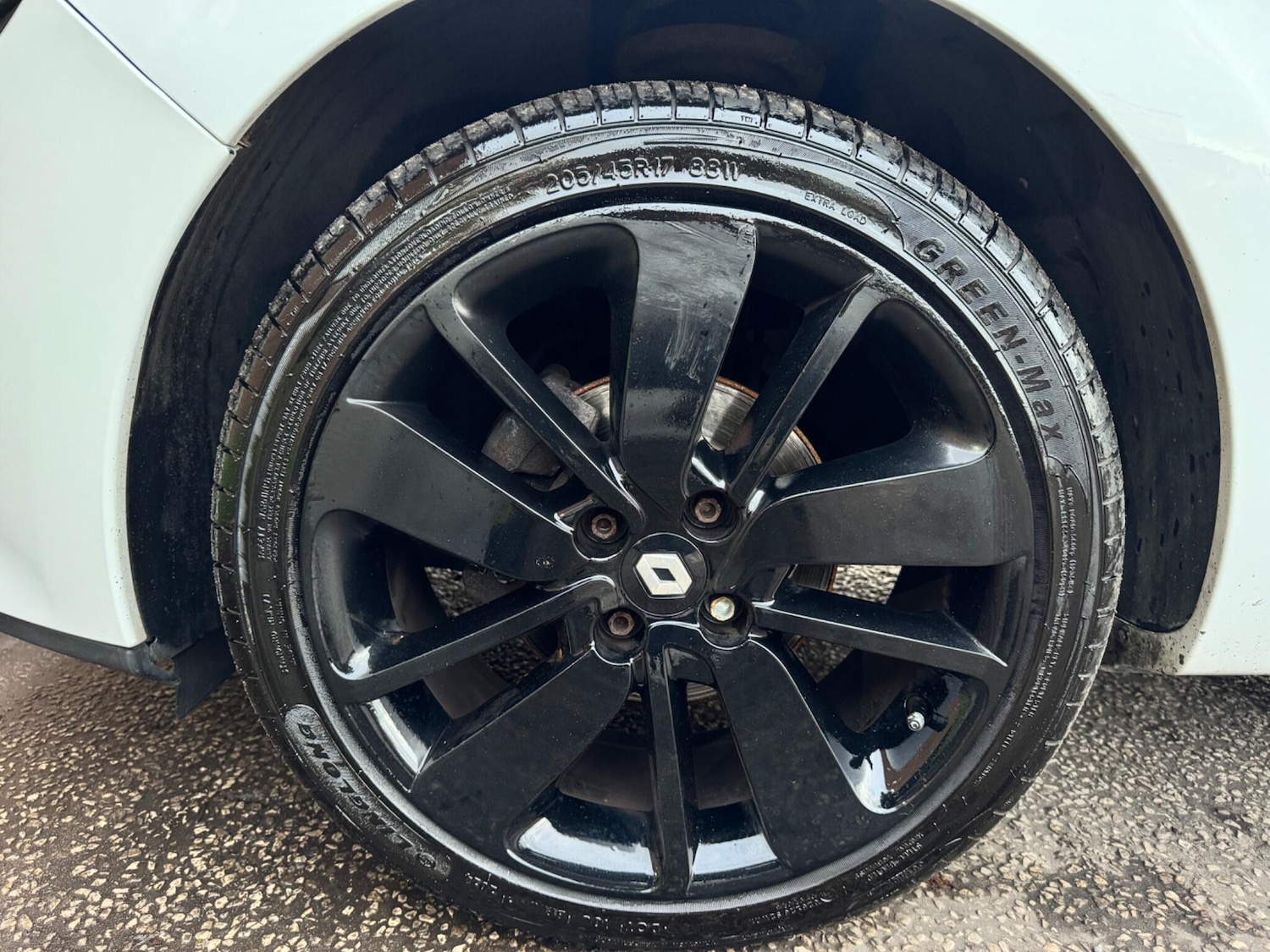 Used Renault Clio 2015 for sale - 76361128: Photo 36