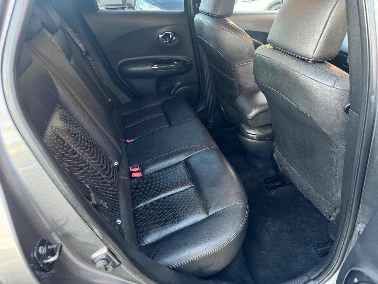 Vehicle 28