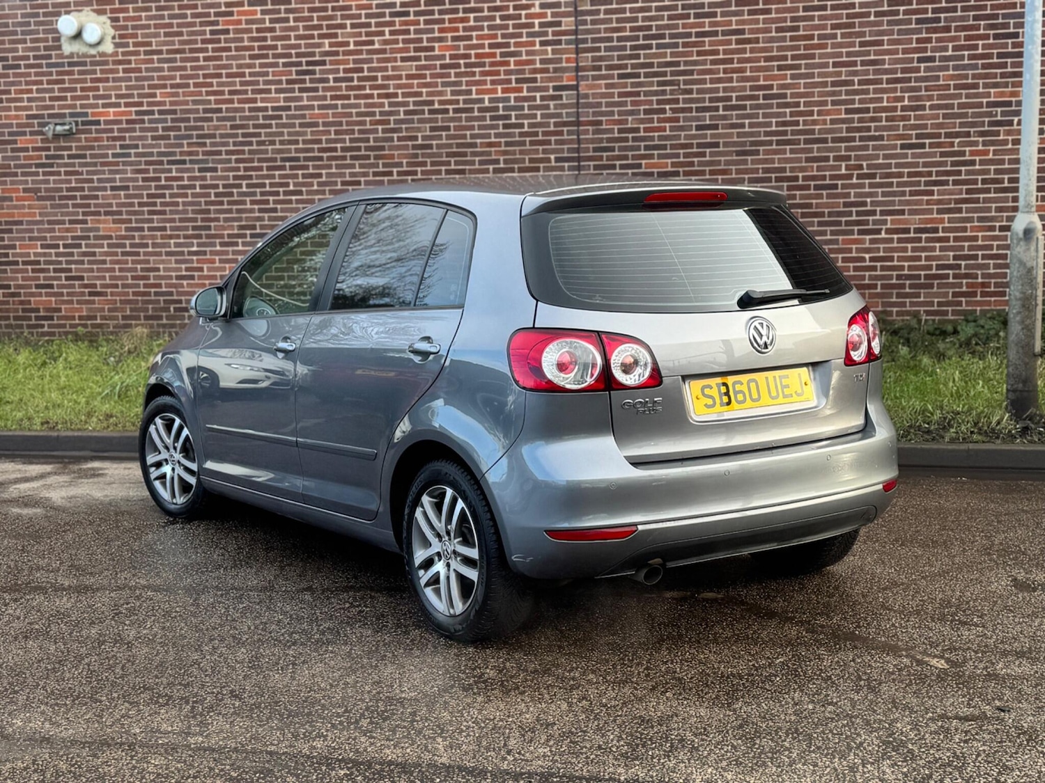 Used Volkswagen Golf Plus 2011 for sale - 77215611: Photo 10