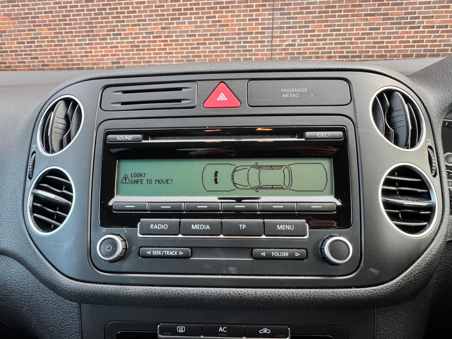 Used Volkswagen Golf Plus 2011 for sale - 77215611: Photo 25