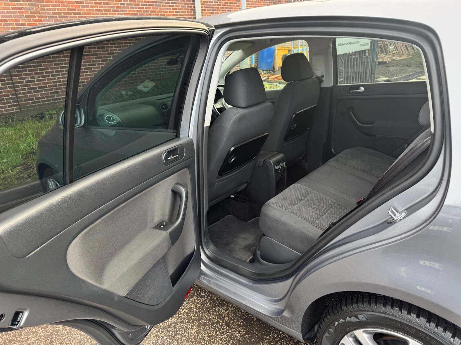 Used Volkswagen Golf Plus 2011 for sale - 77215611: Photo 28