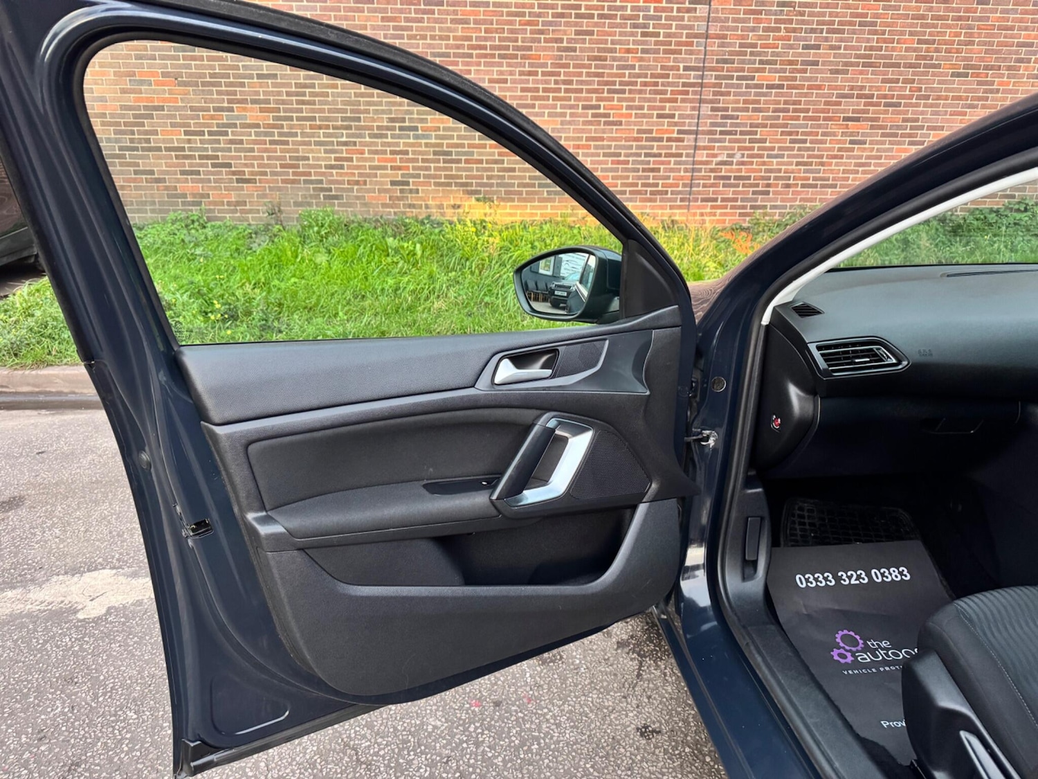 Used Peugeot 308 SW 2016 for sale - 76247483: Photo 27