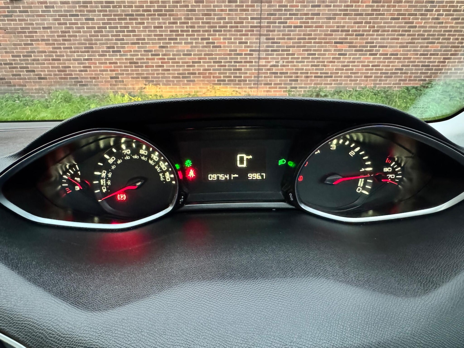 Used Peugeot 308 SW 2016 for sale - 76247483: Photo 36