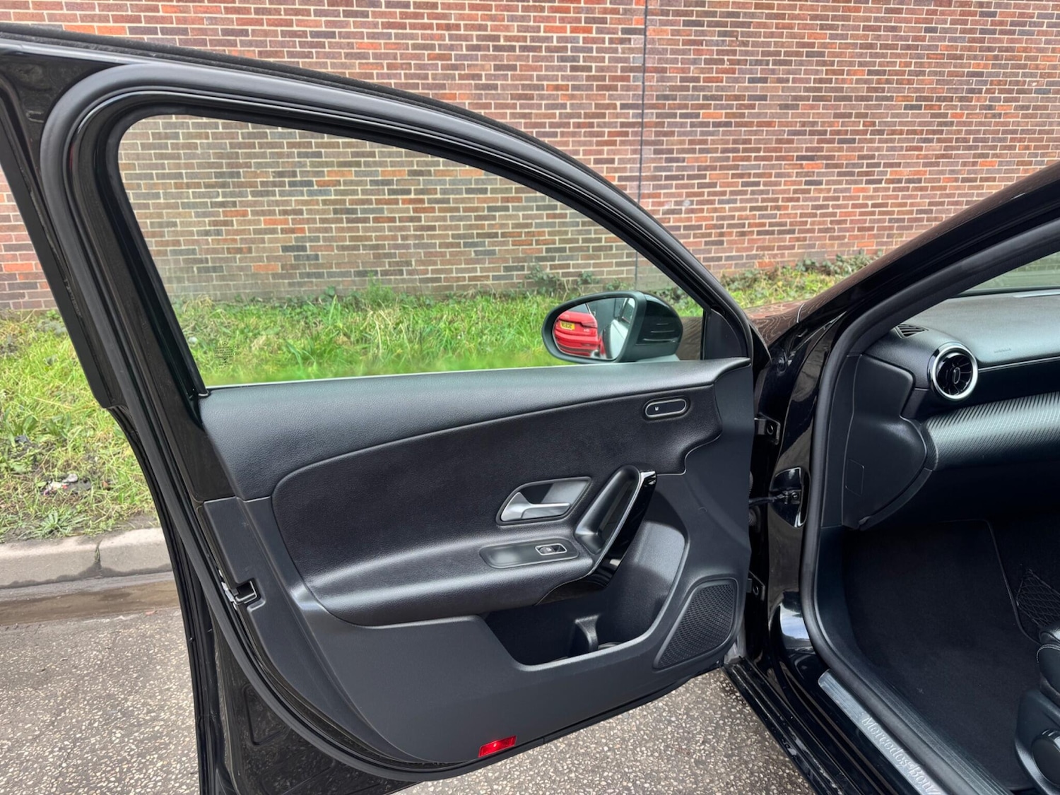 Used Mercedes-Benz A-Class 2018 for sale - 77314862: Photo 34