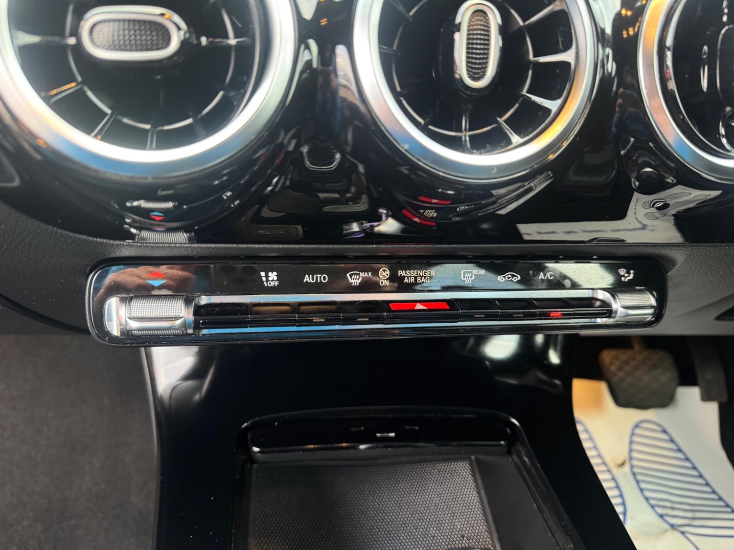 Used Mercedes-Benz A-Class 2018 for sale - 77314862: Photo 46