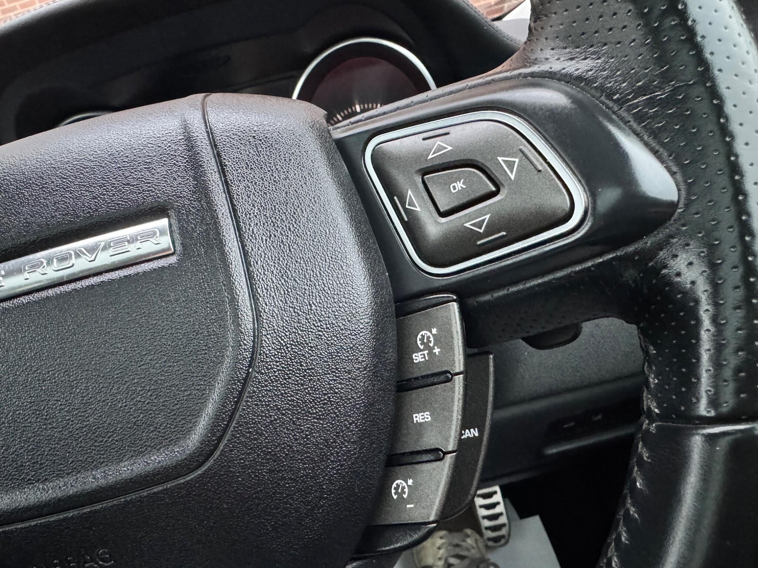 Used Land Rover Range Rover Evoque 2016 for sale - 77144020: Photo 38