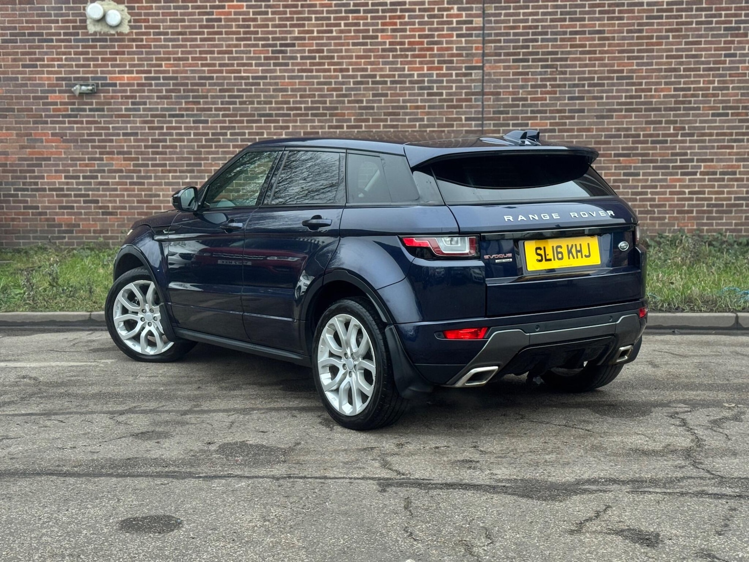 Used Land Rover Range Rover Evoque 2016 for sale - 77144020: Photo 4