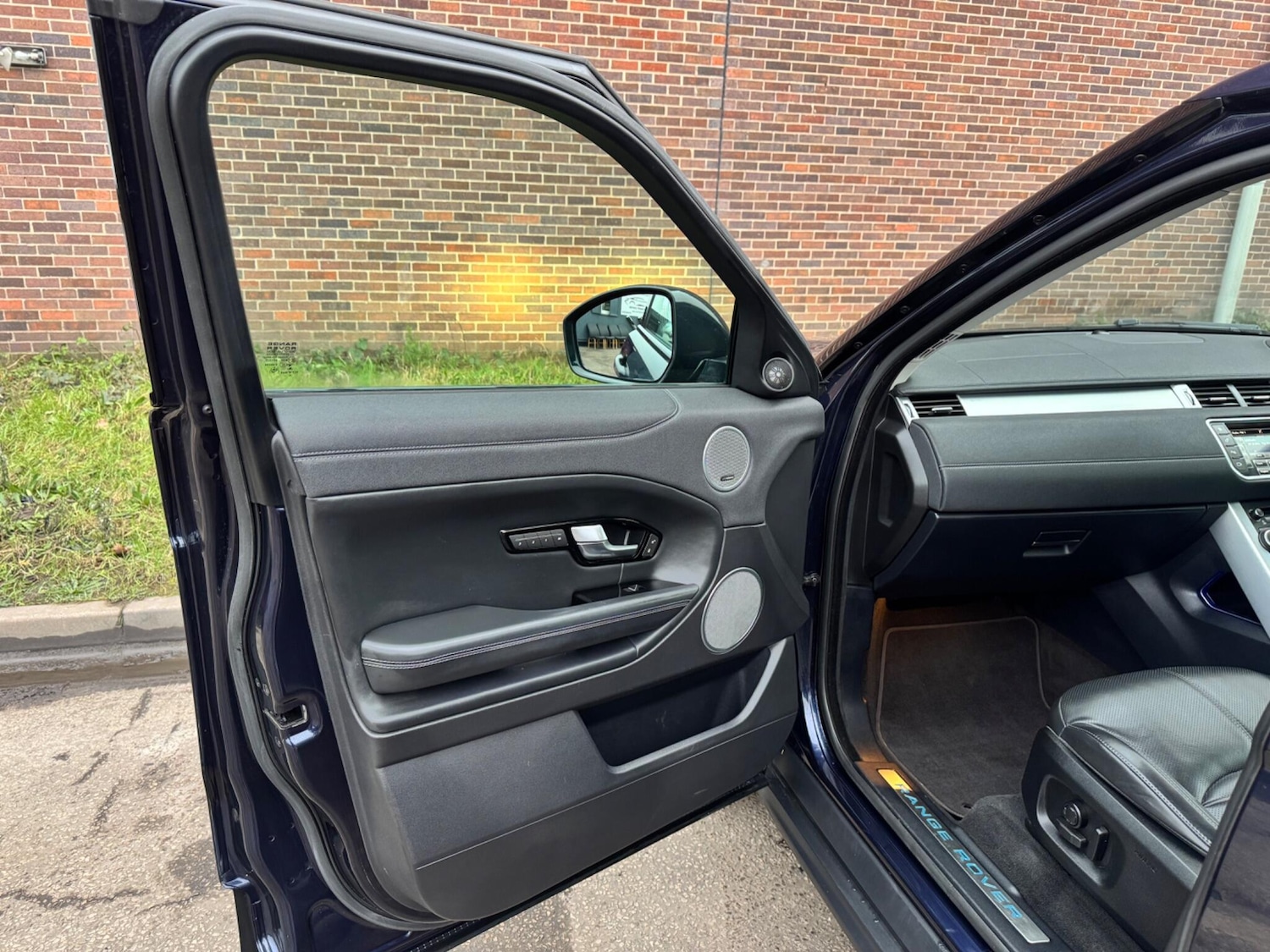 Used Land Rover Range Rover Evoque 2016 for sale - 77144020: Photo 41