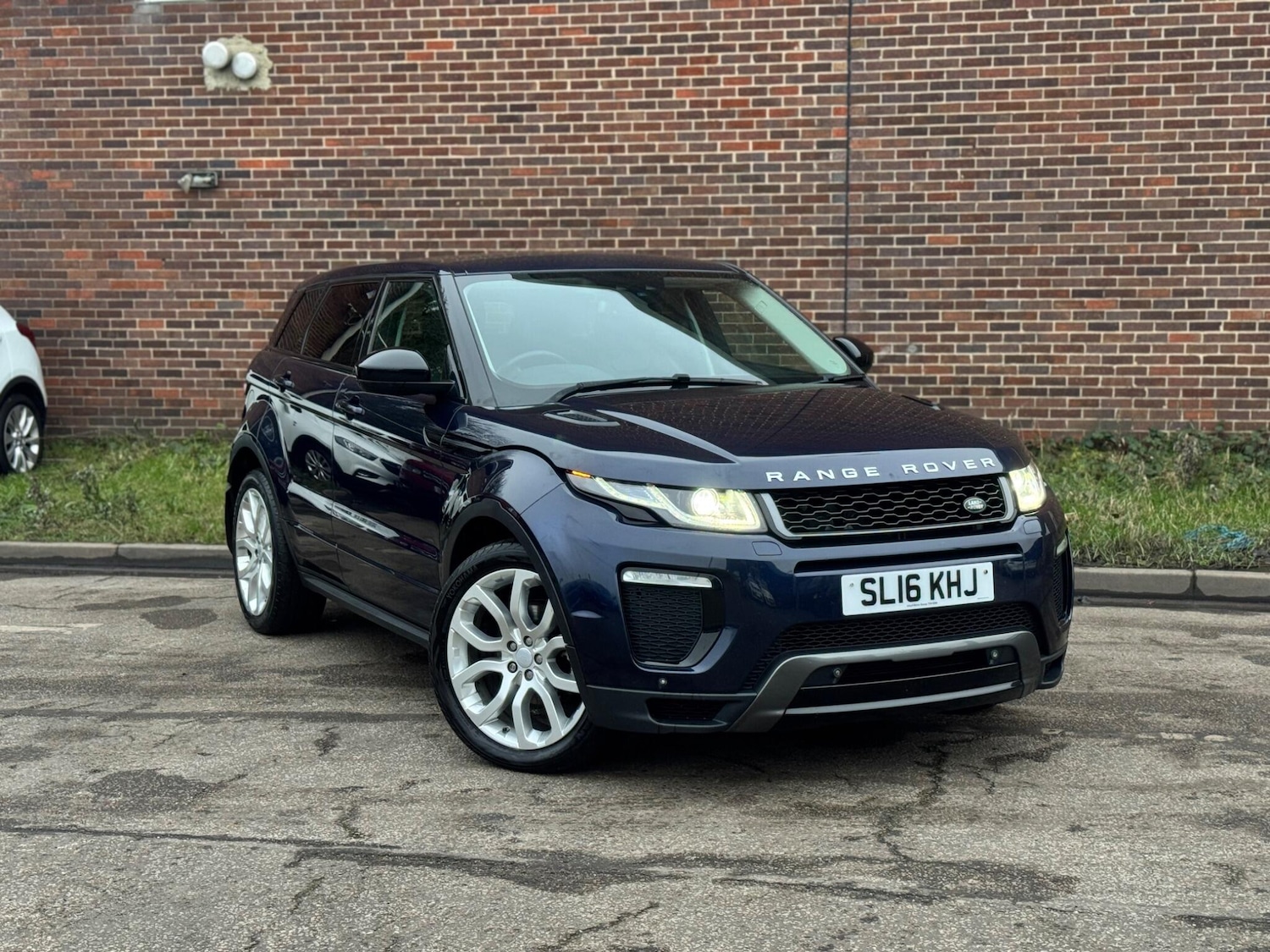 Used Land Rover Range Rover Evoque 2016 for sale - 77144020: Photo 7
